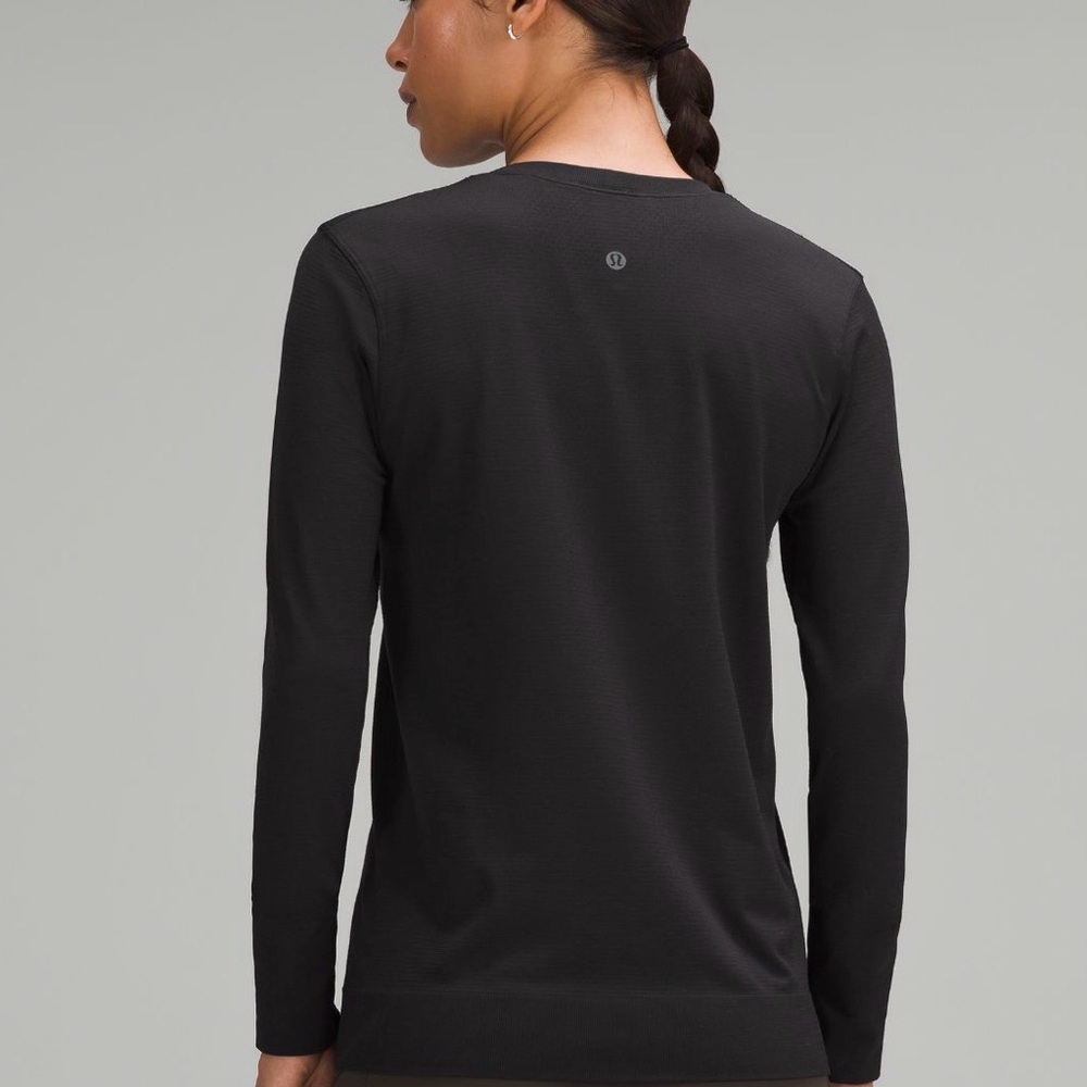🖤 Lululemon Swiftly Relaxed Long Sleeve – Hip Length – Size 8 — Like New - Picture 2 of 4